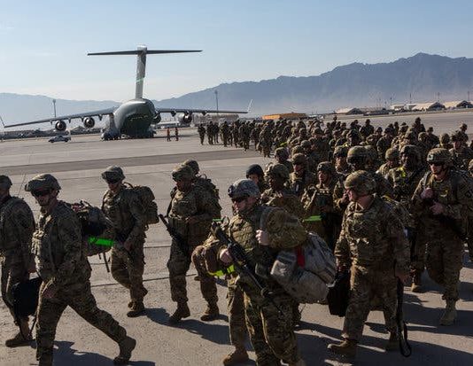 Biden’s Claim To Be Ending America’s Longest War Misleading American soldiers from the 101st Airborne Division at Bagram Air Base in 2013.