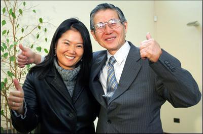 A person and person posing for a picture

Description automatically generated with medium confidence
