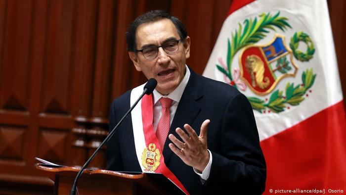 Peru: Martin Vizcarra sworn in as president after predecessor Kuczynski  resigns in ignominy | News | DW | 24.03.2018