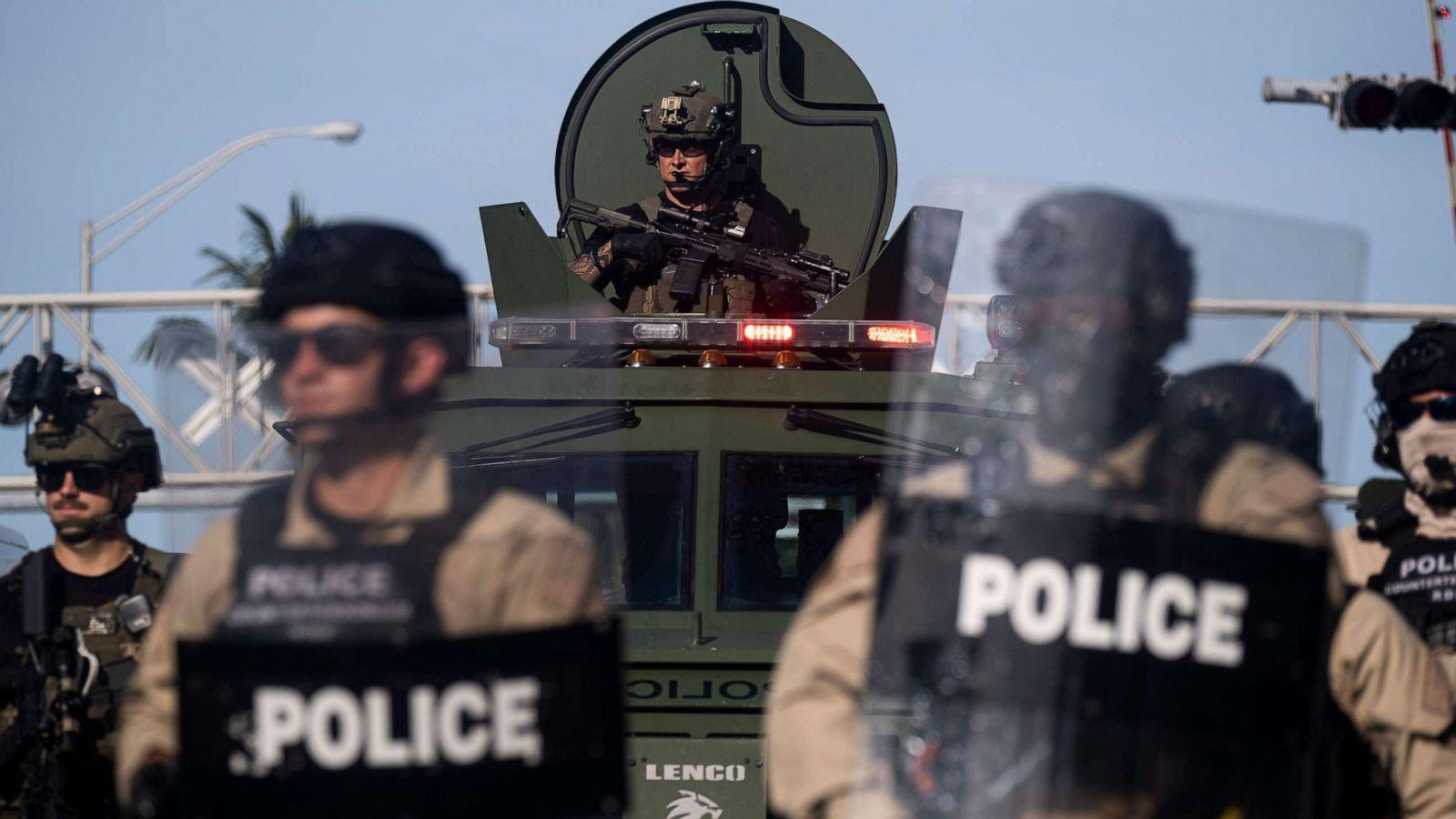 Providing police with military gear does not reduce crime or protect officers: Studies - ABC News