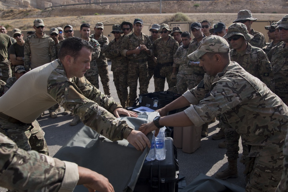 Special Tactics AFE builds pallets with Jordanian, Lebanese special forces during Eager Lion 2019