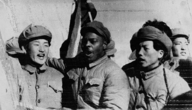 Clarence Adams with Korean prisoners of war and communist captors, in 1954. Photos: SCMP; Della Adams; UPI