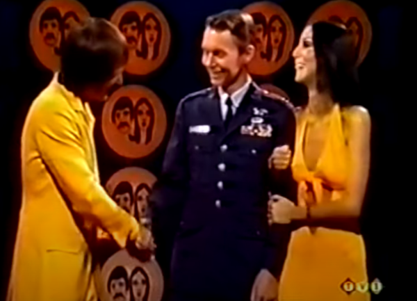 The Sonny & Cher Comedy Hour, Episode 42 - Cher Scholar
