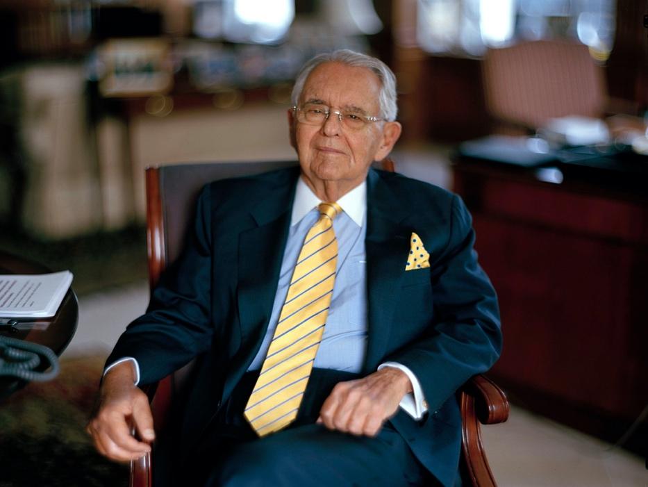 Peter G. Peterson, a Power From Wall St. to Washington, Dies at 91 - The  New York Times