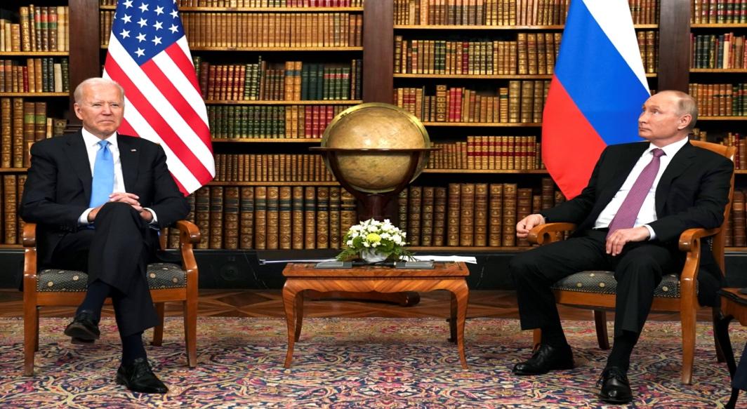 Biden presses Putin to act on ransomware attacks, hints at retaliation |  Reuters