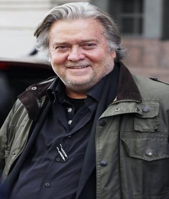 Steve Bannon Arrested for Alleged Border Wall Crowdfunding Scheme |  PEOPLE.com