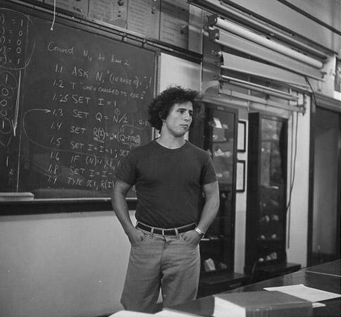 From protester to senator, FBI tracked Paul Wellstone | The Wellstone Files  | Minnesota Public Radio News