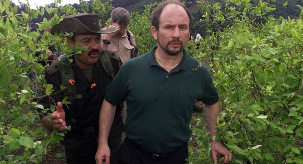 Paul Wellstone during his visit to Colombia in March 2001.