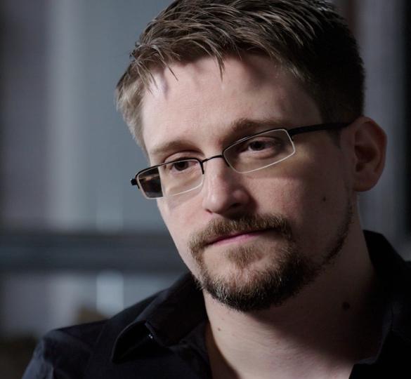Edward Snowden on 9/11 and why he joined the army: 'Now, finally, there was  a fight' | Edward Snowden | The Guardian