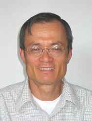 A person wearing glasses
Description automatically generated with low confidence