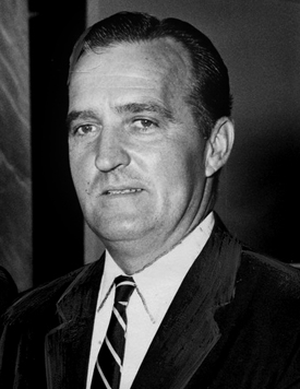 https://www.bhamwiki.com/wiki/images/4/4b/Art_Hanes_1963.jpg