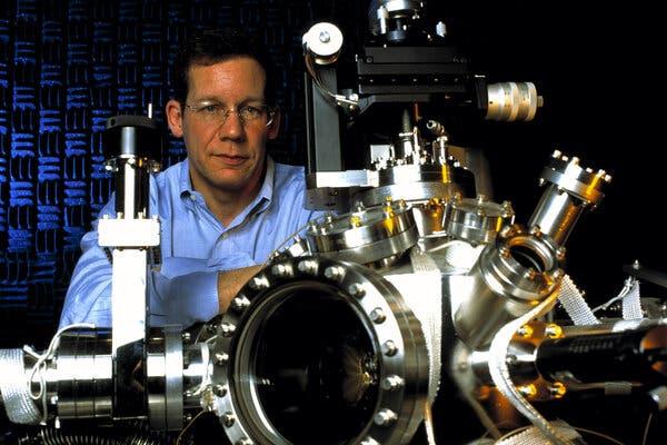 Dr. Lieber in 2002. He studies nanotechnologies and has pursued commercial nanotechnology projects outside of his work at Harvard. He was considered a contender for a Nobel Prize in chemistry.