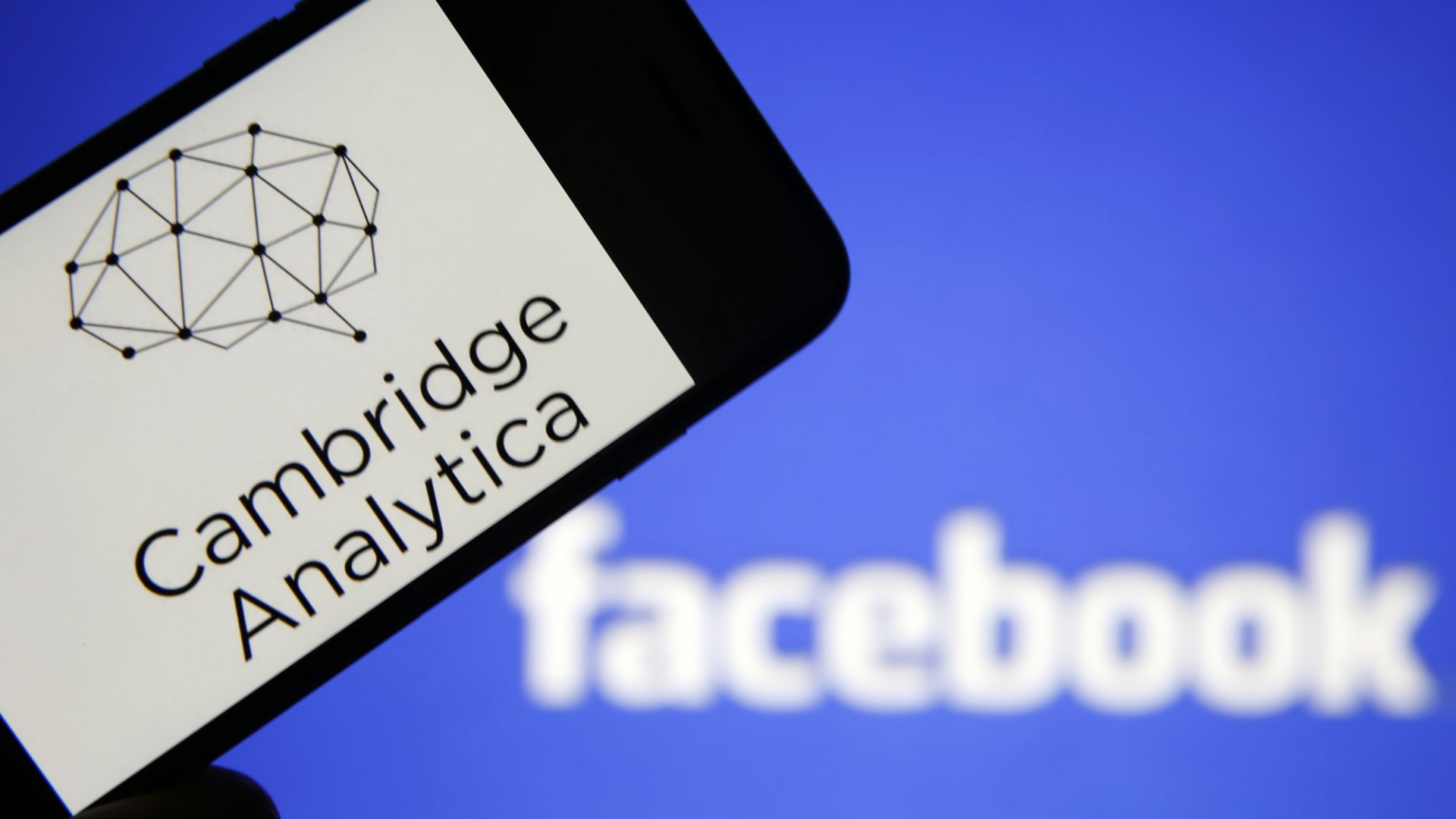 If You Don't Fully Understand the Cambridge Analytica Scandal, Read This Simplified Version