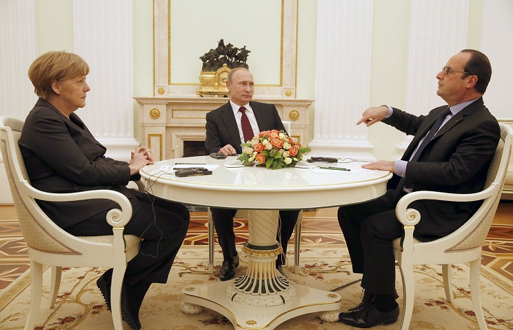 Putin, Merkel, Hollande discuss further functioning of Normandy format -  World - TASS