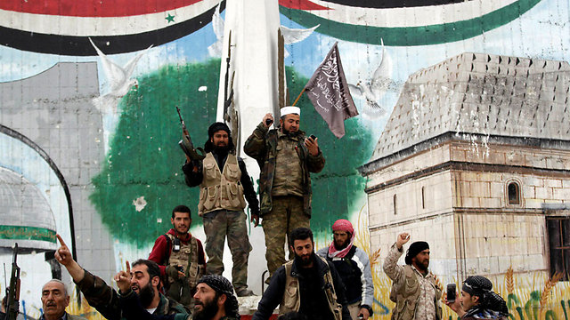 Nusra Front forces in Idlib (Photo: Reuters) (Photo: Reuters)