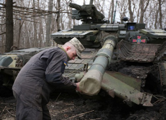 “Expect Escalation of Conflict in Donbass and Ukraine Soon,” Says Foreign Correspondent