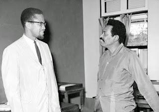 A couple of men talking

Description automatically generated with low confidence