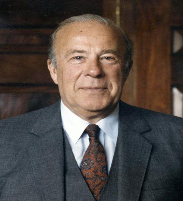George Shultz - Wikipedia