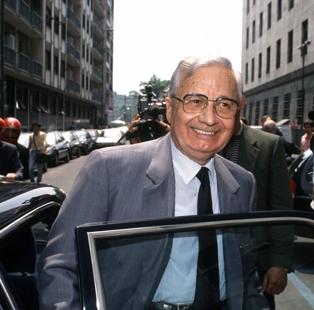Licio Gelli obituary | Italy | The Guardian