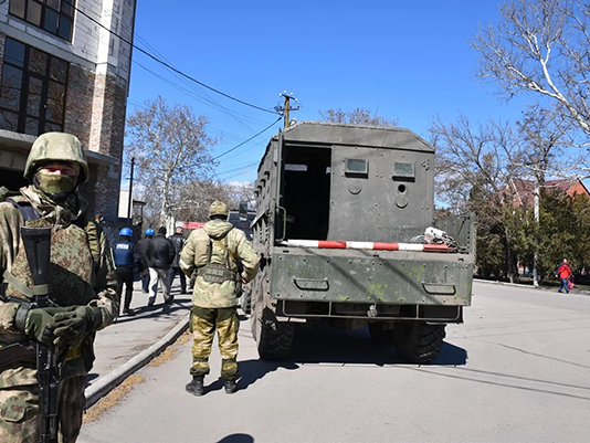 U.S. Media Decries Brutal Russia Invasion of Ukraine—Yet an Intrepid Reporter Finds that the Russians Were Welcomed as Liberators in the Southern Ukrainian City of Henichesk along the Sea of Azov