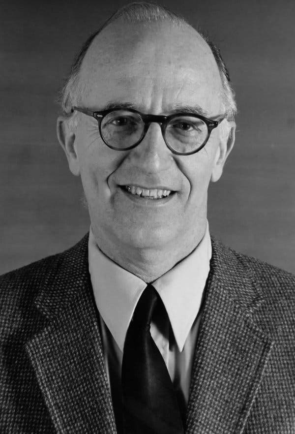 Edward Herman, 92, Critic of U.S. Media and Foreign Policy, Dies - The New  York Times