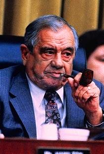 Famous Pipe Smokers: Dante Fascell