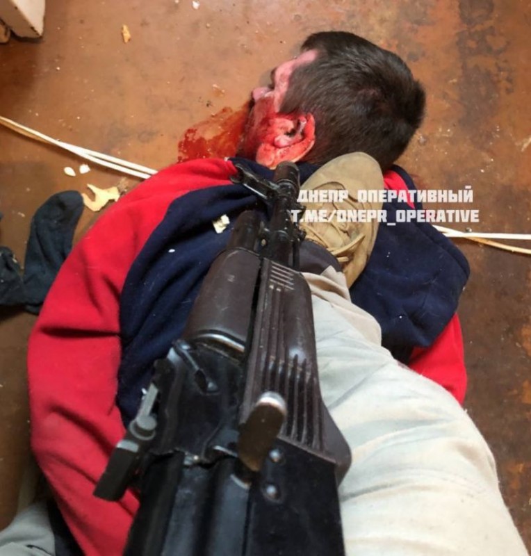 A picture containing person

Description automatically generated