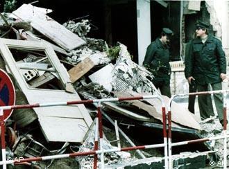 Berlin′s La Belle nightclub bombing remembered 25 years on | World |  Breaking news and perspectives from around the globe | DW | 04.04.2011