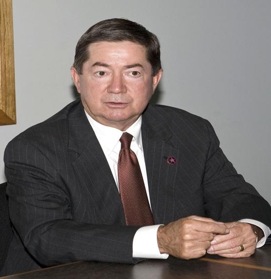 Oklahoma Attorney Drew Edmondson joins gun case - Article Photos
