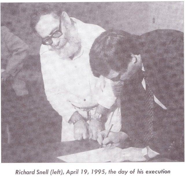 TIL convicted murderer Richard Wayne Snell repeatedly predicted there would  be a bombing or explosion on the day of his execution or after, April 19,  1995. On that day, he smiled and