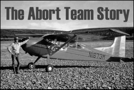 A person standing next to a small airplane

Description automatically generated with medium confidence