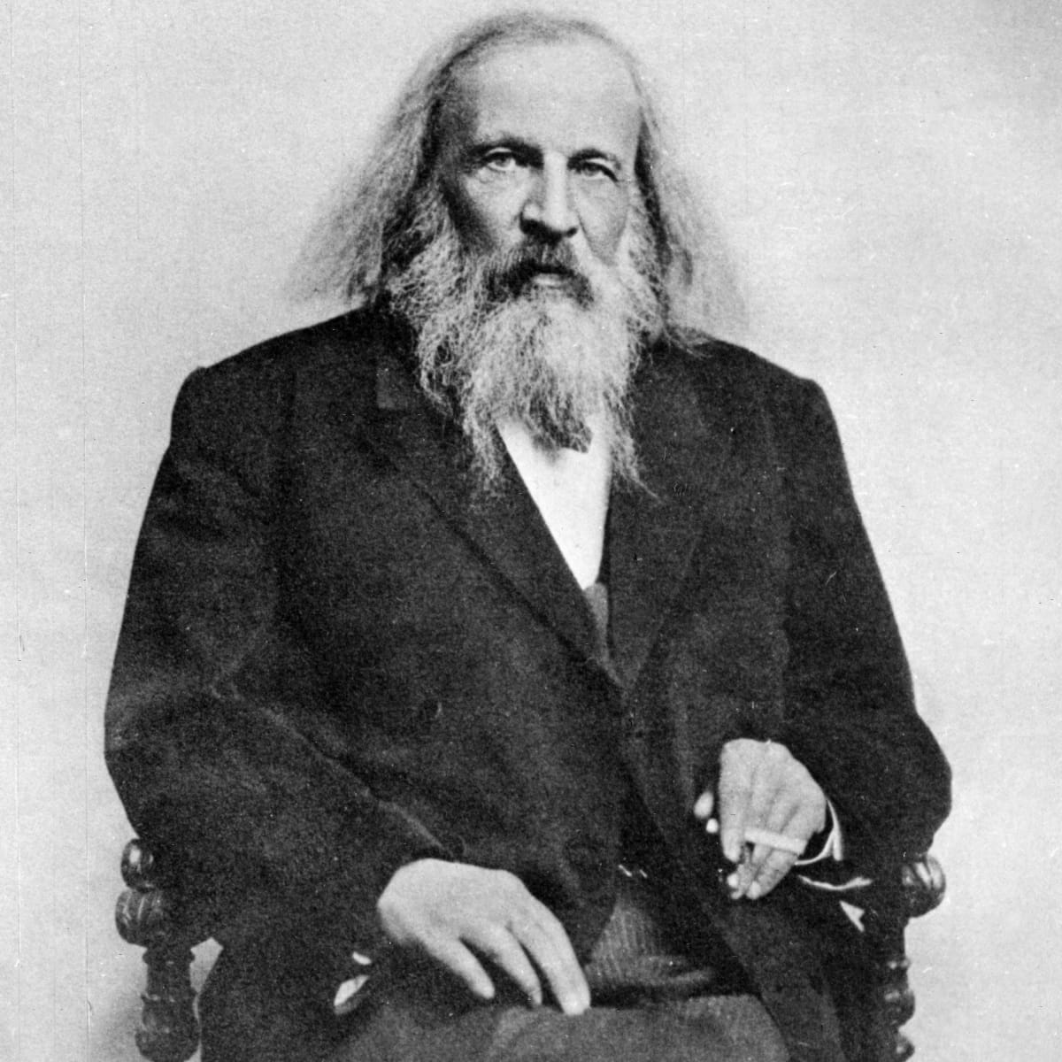Dmitri Mendeleyev - Periodic Table, Facts & Death - Biography