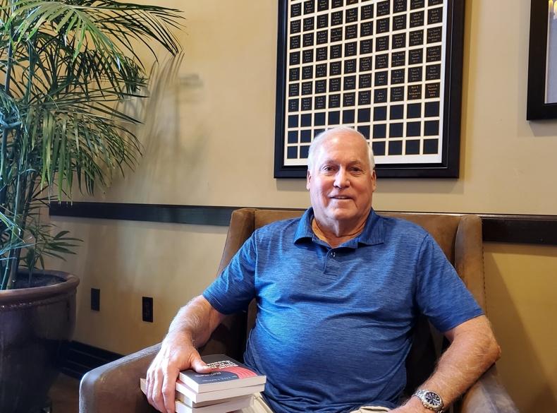 Retired L.A. Detective Stuns with 'Bombshell' - Flagstaff Business News
