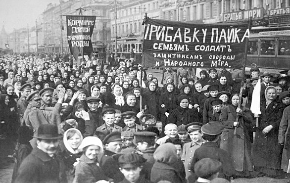 A large group of people marching

Description automatically generated with low confidence