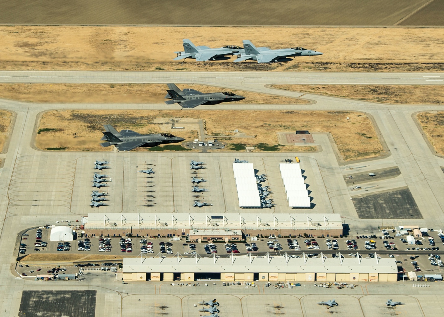 Naval Air Station Lemoore - Wikipedia