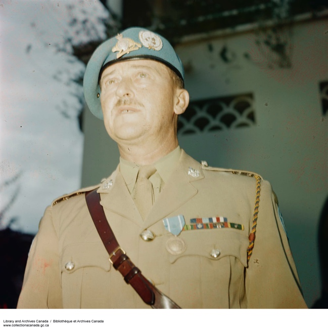 A person in a uniform

Description automatically generated with medium confidence