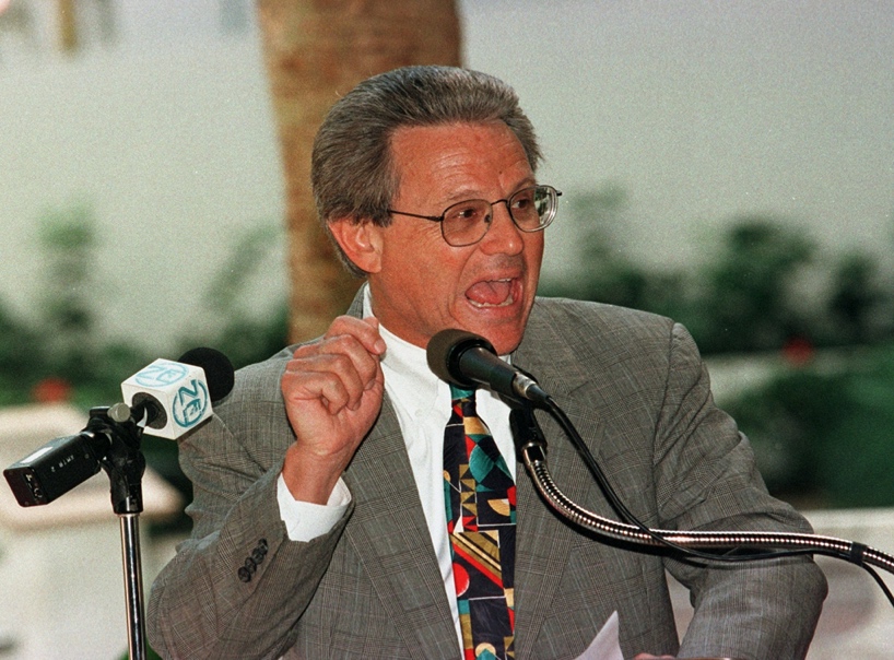 Ex-Palm Beach County State Attorney Barry Krischer says Acosta account of  Epstein deal 'completely wrong' – Sun Sentinel