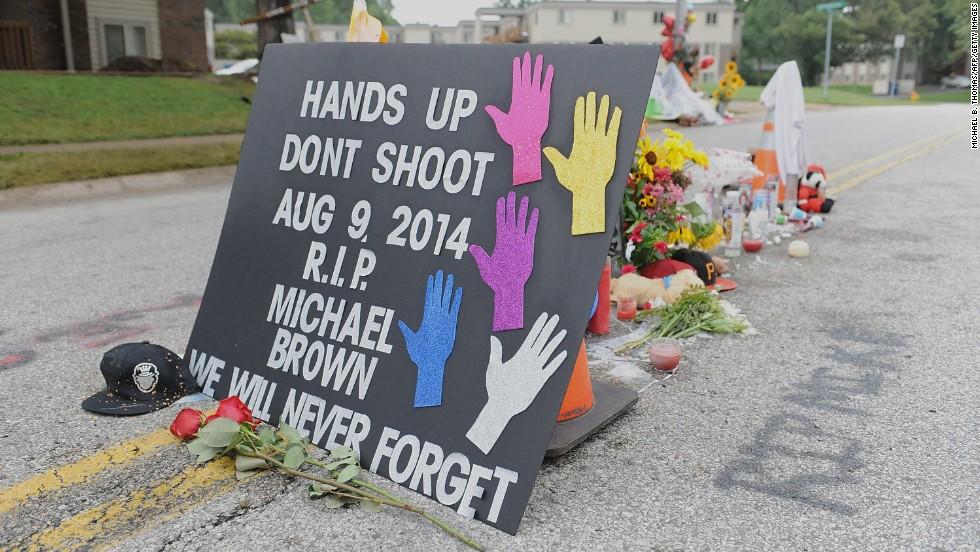 Michael Brown: Missouri police officer who killed the 18-year-old faces no  charges | CNN