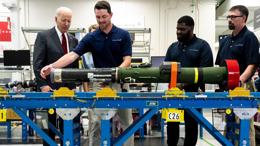 Biden Visits Javelin Missile Factory in Alabama - The New York Times