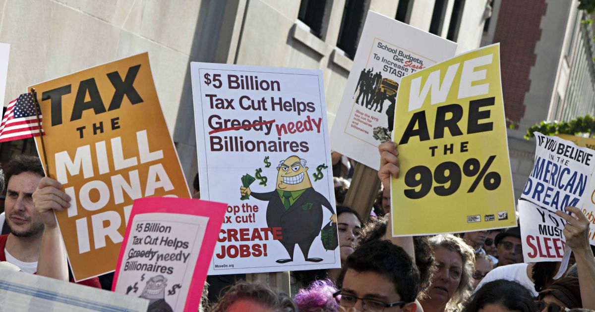 How the 2010s Brought Back Strikes, School Walkouts, and Social Movements –  Mother Jones
