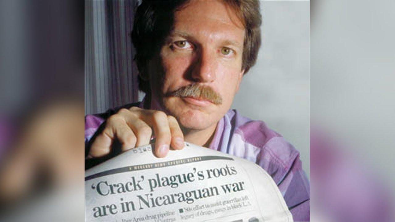 Kill the Messenger" Resurrects Gary Webb, Journalist Maligned for Exposing  CIA Ties to Crack Trade - YouTube