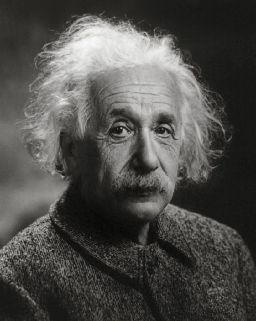 A person with white hair

Description automatically generated with medium confidence
