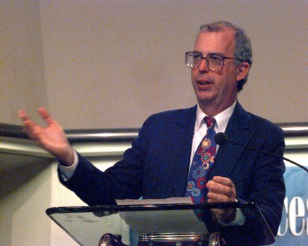 Jerome Ceppos, former executive editor of The Mercury News and Dean of the Manship School of Mass Communication at Louisiana State University, has died at 75. (Richard Wisdom/Bay Area News Group Archive)