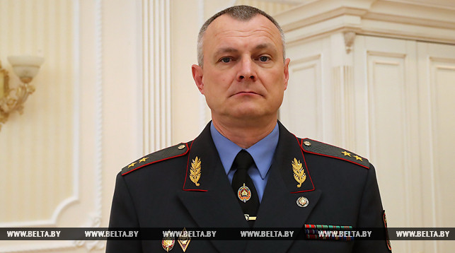 A person in a uniform

Description automatically generated with medium confidence