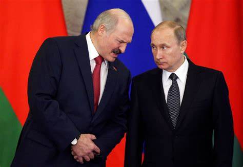 Two men shaking hands

Description automatically generated with medium confidence