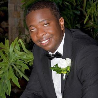 A person in a tuxedo

Description automatically generated with medium confidence