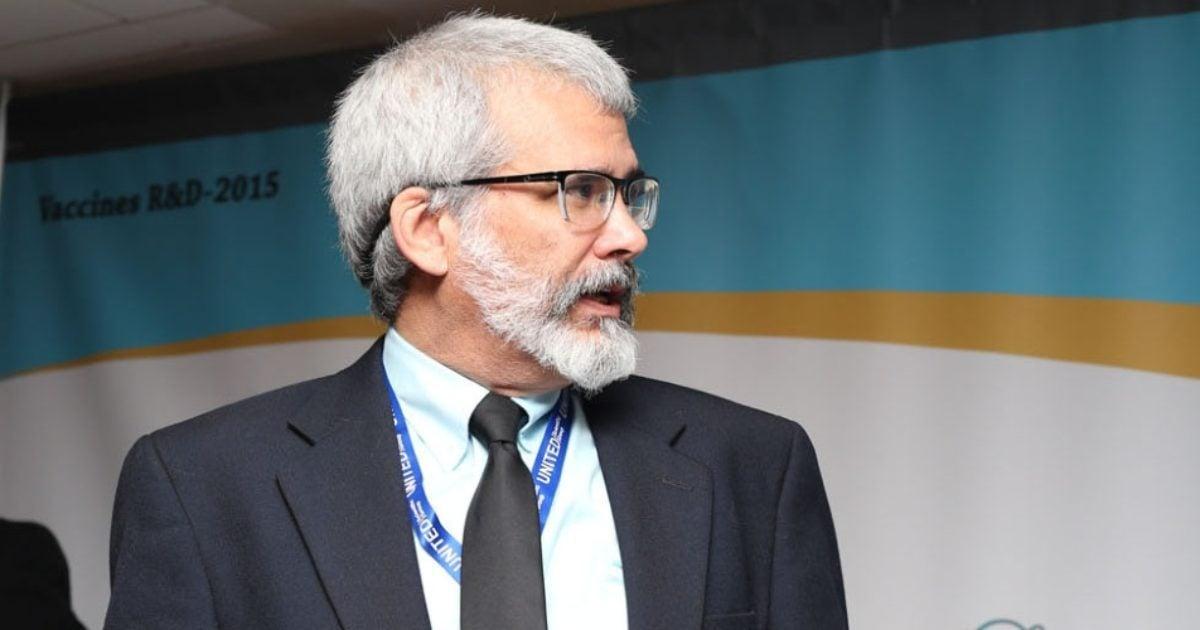 A person wearing glasses and a suit

Description automatically generated with medium confidence