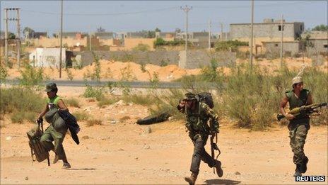 Anti-Gaddafi forces near Sirte, 9 Sept