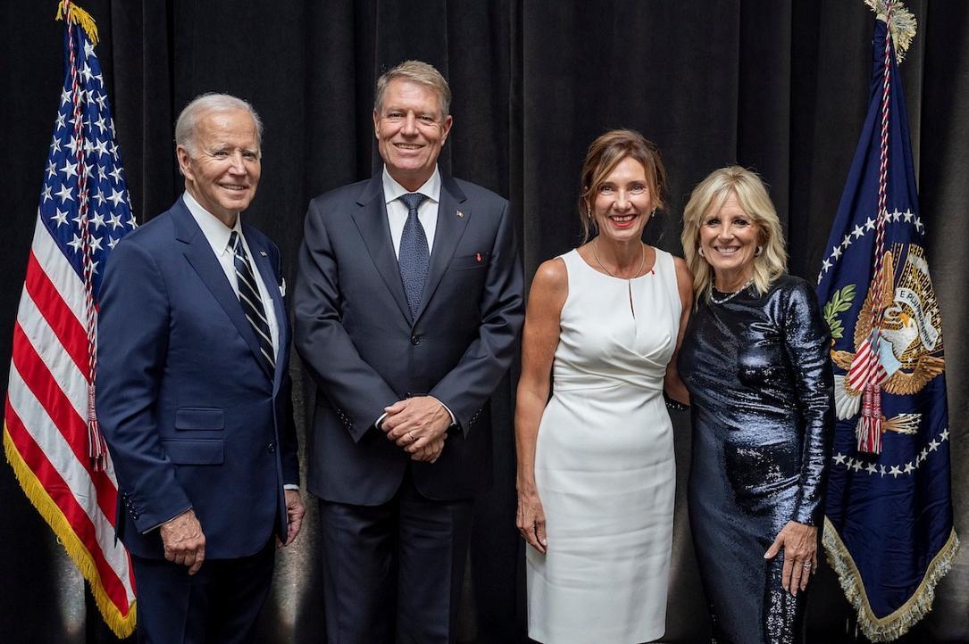A group of people posing for a photo

Description automatically generated
