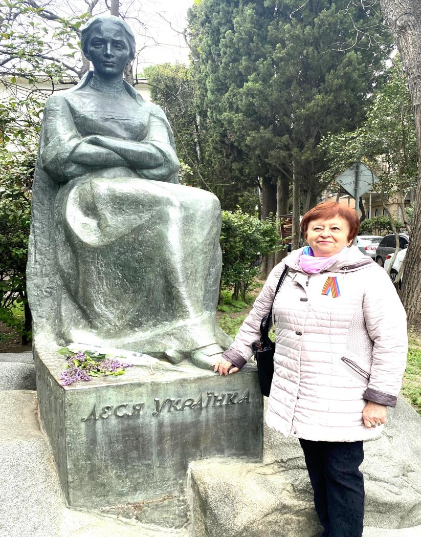 UkrainianPoetStatue